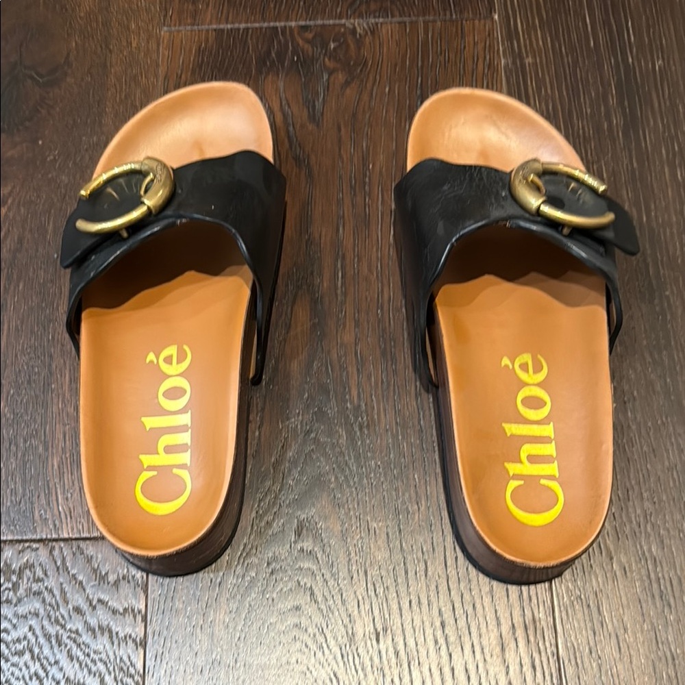 Chloé Black Leather Slide Sandals with Tan Footbed and Gold Buckle